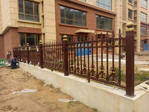 臨潭鋅鋼道路護(hù)欄 專業(yè)廠家報(bào)價(jià)、來圖加工定做與完善售后一站式服務(wù)